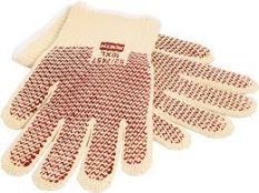Gloves: Heavy Weight and Heat-Resistant